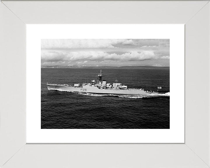 HMS Rhyl F129 | Photo Print | Framed Print | Poster | Rothesay Class | Frigate | Royal Navy - Hampshire Prints