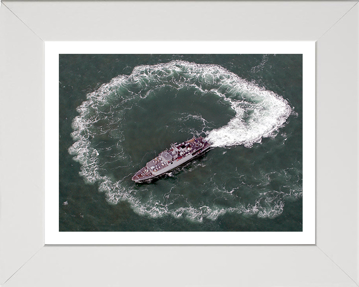 HMS Grimsby M108 Royal Navy Sandown class minehunter Photo Print or Framed Print - Hampshire Prints