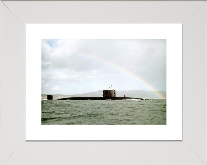 HMS Swiftsure S126 Royal Navy Swiftsure class Submarine Photo Print or Framed Print - Hampshire Prints