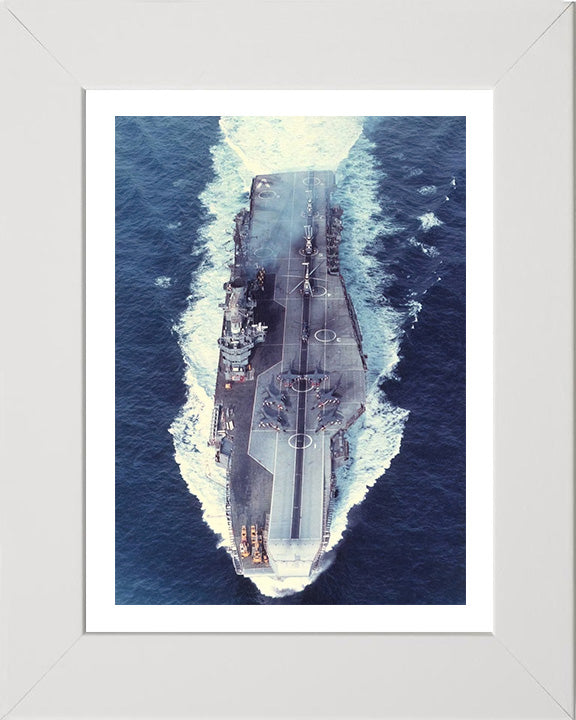 HMS Hermes R12 | Photo Print | Framed Print | Centaur Class | Aircraft Carrier | Royal Navy - Hampshire Prints