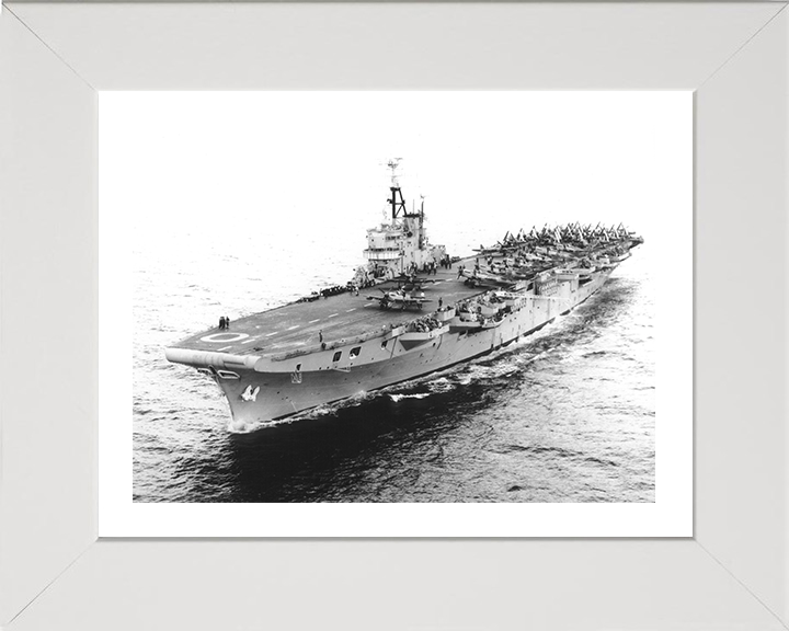 HMS Ocean R68 | Photo Print | Framed Print | Colossus Class | Aircraft Carrier | Royal Navy