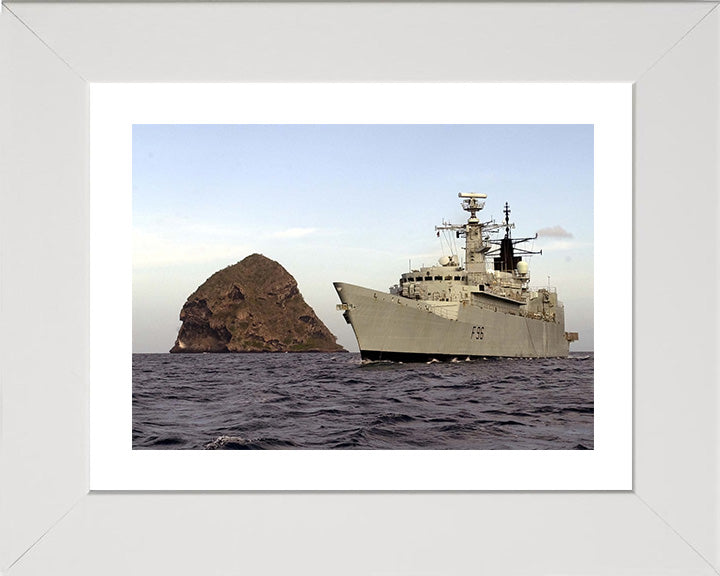 HMS Sheffield F96 | Photo Print | Framed Print | Poster | Type 22 | Frigate | Royal Navy - Hampshire Prints