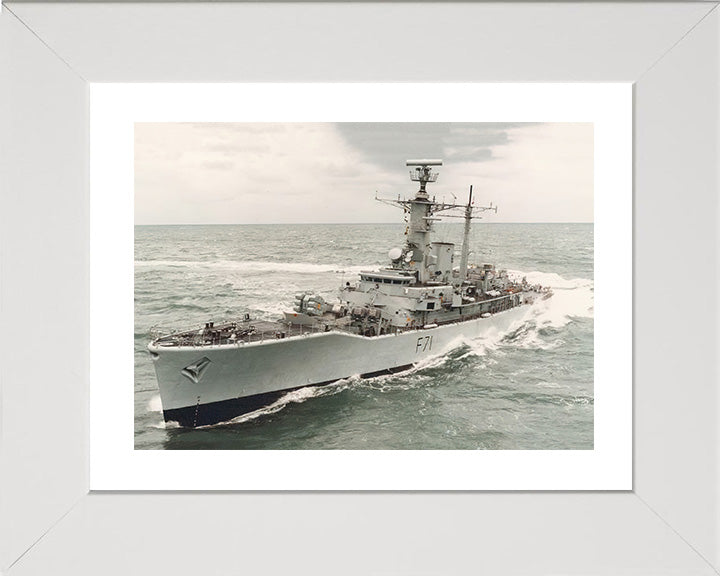 HMS Scylla F71 Royal Navy Leander class frigate Photo Print or Framed Print - Hampshire Prints