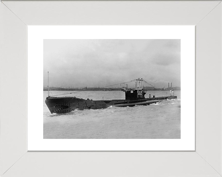 HMS Astute P447 Royal Navy Amphion class Submarine Photo Print or Framed Print - Hampshire Prints