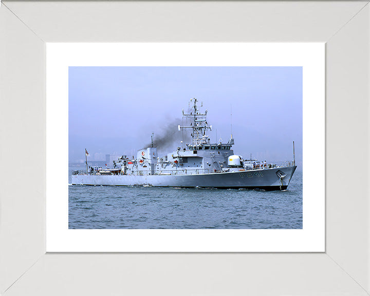 HMS Starling P241 Royal Navy Peacock Class Patrol Vessel Photo Print or Framed Print - Hampshire Prints