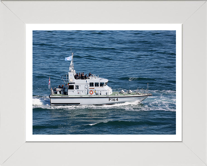 HMS Explorer P164 | Photo Print | Framed Print | Archer Class | P2000 | Patrol Vessel | Royal Navy - Hampshire Prints