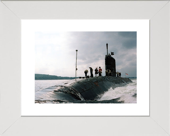 HMS Sceptre S104 Submarine | Photo Print | Framed Print | Swiftsure Class | Royal Navy - Hampshire Prints