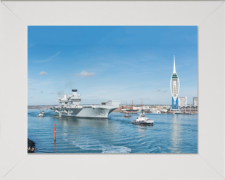 HMS Queen Elizabeth R08 | Photo Print | Framed Print | Queen Elizabeth Class | Aircraft Carrier | Royal Navy - Hampshire Prints