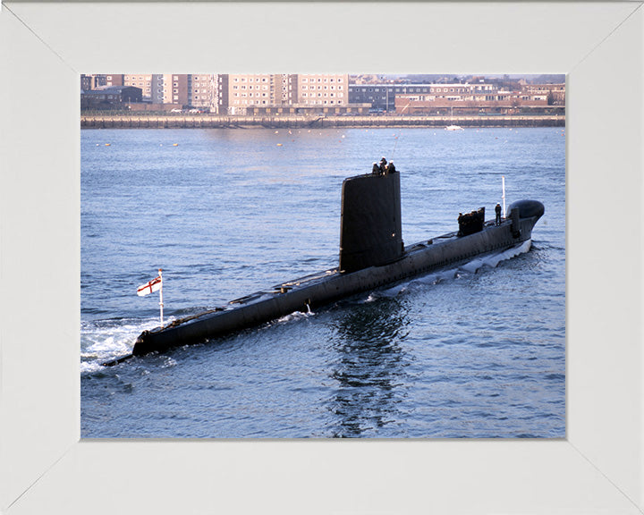 HMS Osiris S13 Royal Navy Oberon class Submarine Photo Print or Framed Print - Hampshire Prints