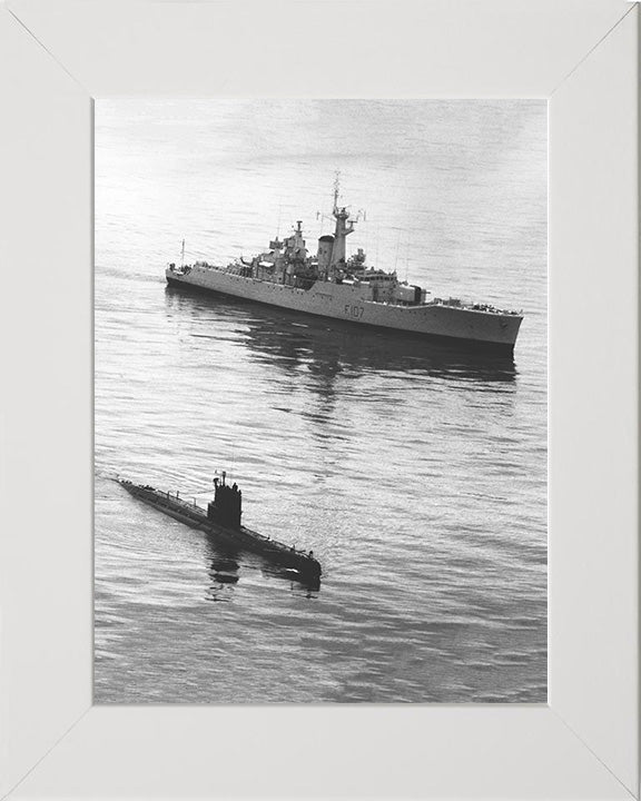 HMS Rothesay F107 Royal Navy Rothesay Class frigate Photo Print or Framed Print - Hampshire Prints