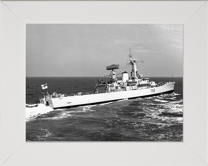 HMS Hermione F58 | Photo Print | Framed Print | Leander Class | Frigate | Royal Navy - Hampshire Prints