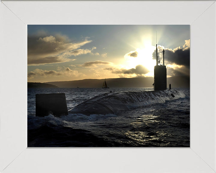 HMS Sceptre S104 Submarine | Photo Print | Framed Print | Swiftsure Class | Royal Navy - Hampshire Prints