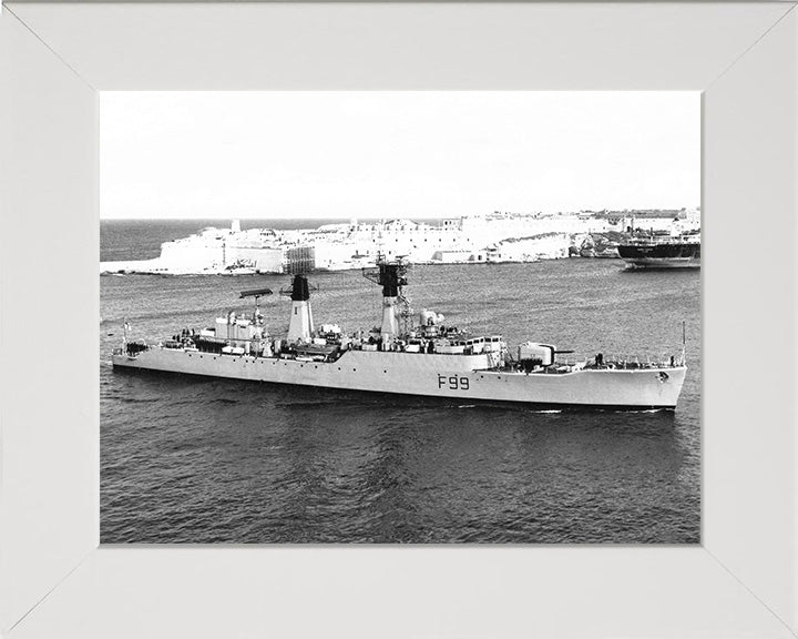 HMS Lincoln F99 Royal Navy Salisbury class frigate Photo Print or Framed Print - Hampshire Prints