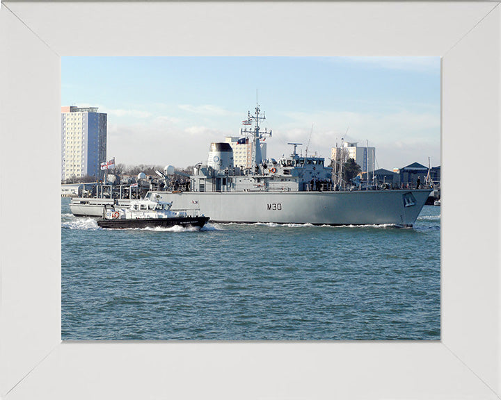 HMS Ledbury M30 Royal Navy Hunt class minehunter Photo Print or Framed Print - Hampshire Prints