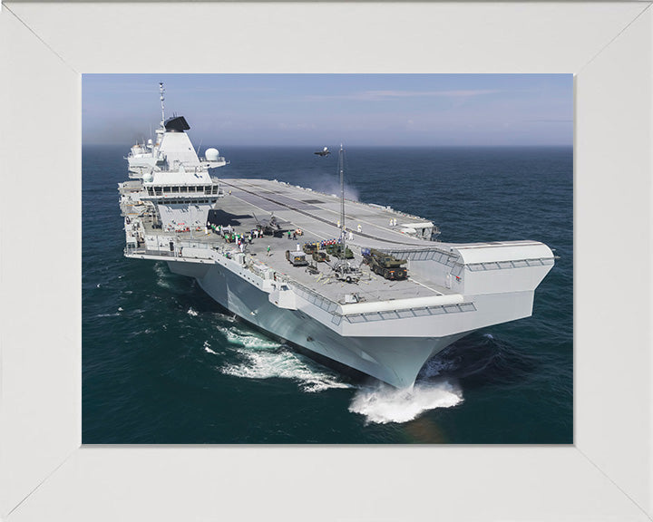 HMS Queen Elizabeth R08 Royal Navy Queen Elizabeth Class Aircraft Carrier Photo Print or Framed Print - Hampshire Prints