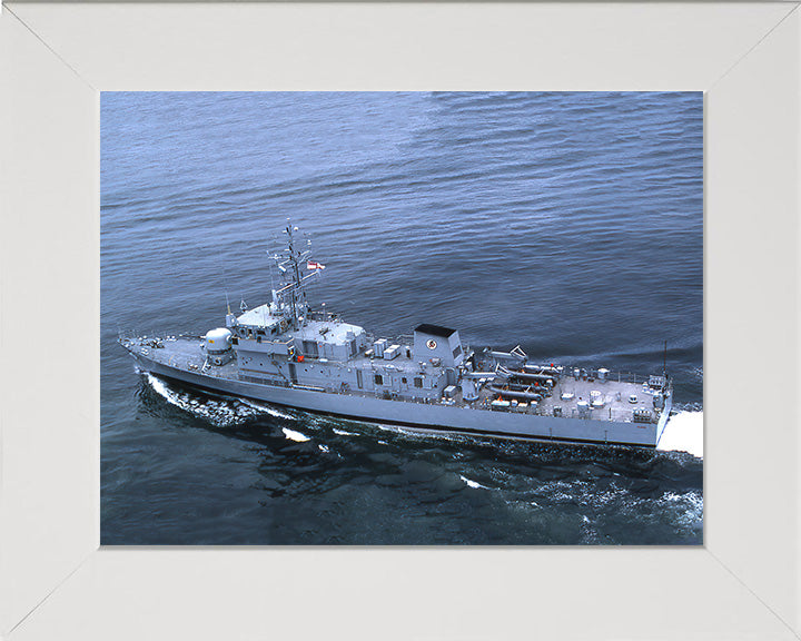 HMS Plover P240 Royal Navy Peacock class patrol vessel Photo Print or Framed Print - Hampshire Prints