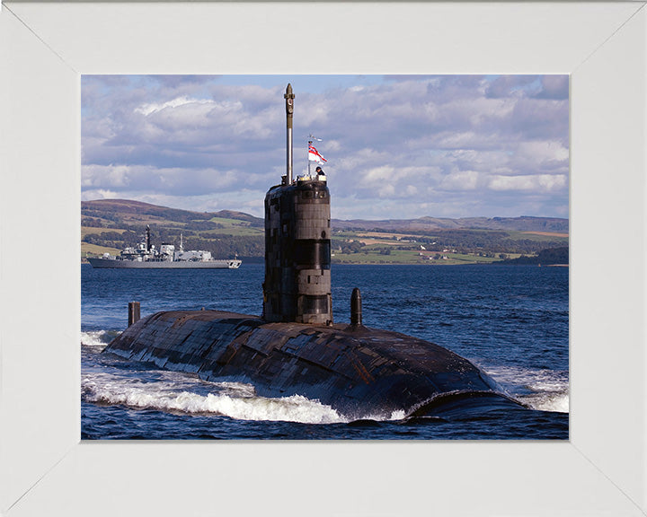 HMS Superb S109 Royal Navy Swiftsure class Submarine Photo Print or Framed Print - Hampshire Prints