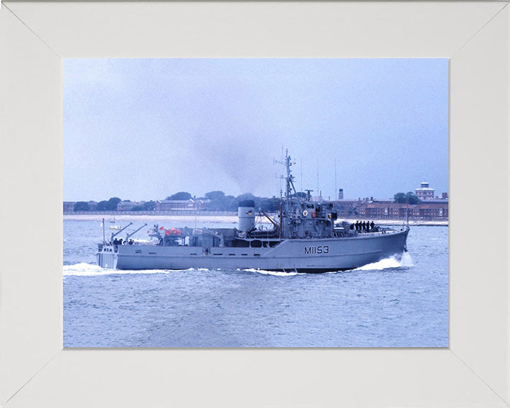 HMS Kedleston M1153 | Photo Print | Framed Print | Ton Class | Minesweeper | Royal Navy - Hampshire Prints