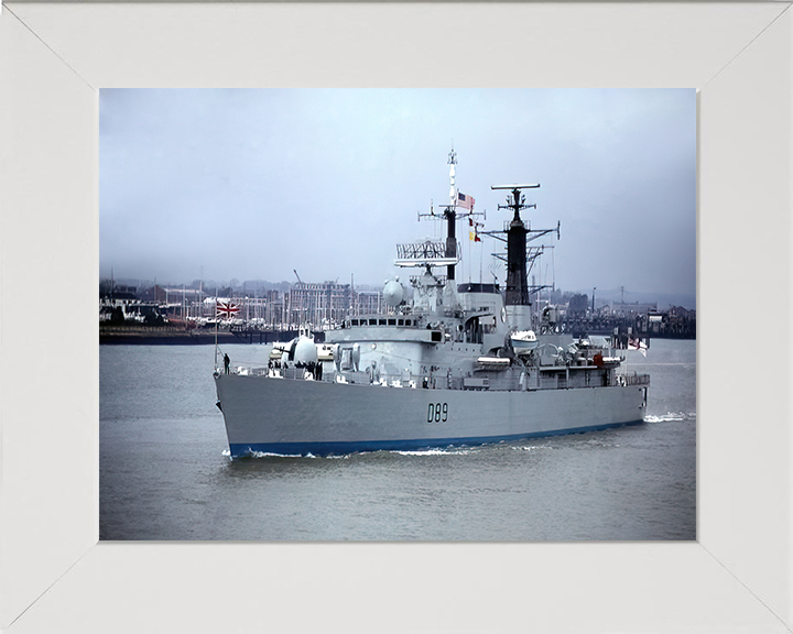 HMS Exeter D89 Royal Navy Type 42 Destroyer Photo Print or Framed Print - Hampshire Prints