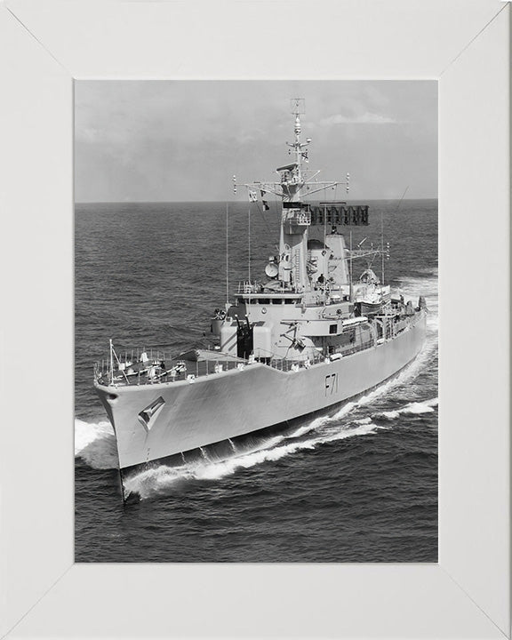 HMS Scylla F71 | Photo Print | Framed Print | Leander Class | Frigate | Royal Navy - Hampshire Prints