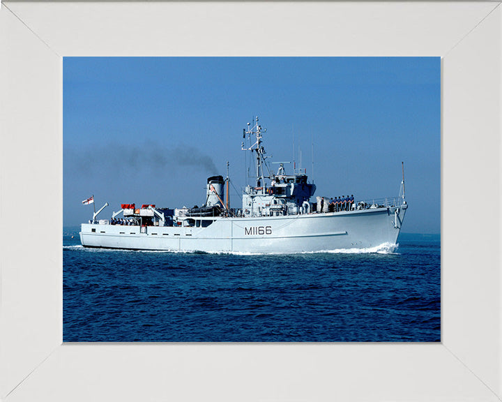 HMS Nurton M1166 Royal Navy Ton Class Minesweeper Photo Print or Framed Print - Hampshire Prints