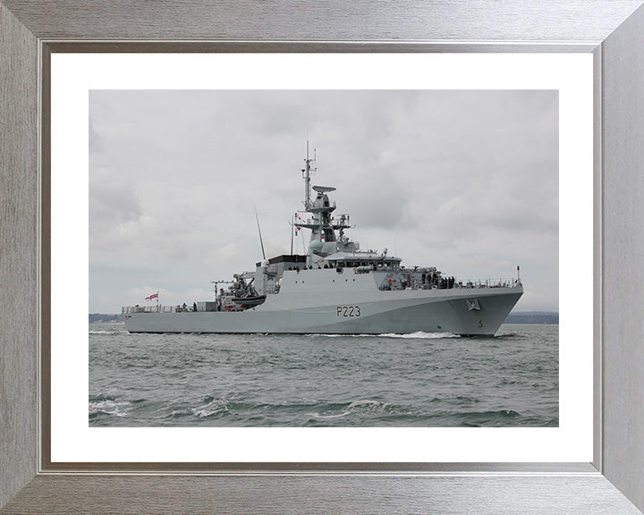 HMS Medway P223 Royal Navy River class offshore patrol vessel Photo Print or Framed Photo Print - Hampshire Prints