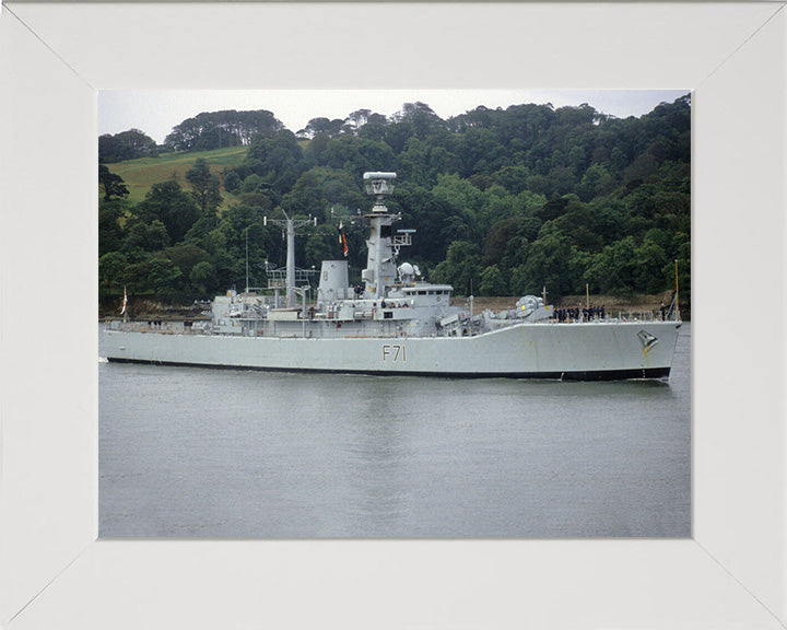 HMS Scylla F71 Royal Navy Leander Class Frigate Photo Print or Framed Print - Hampshire Prints