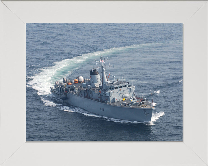 HMS Hurworth M39 Royal Navy Hunt class mine countermeasures vessel Photo Print or Framed Print - Hampshire Prints