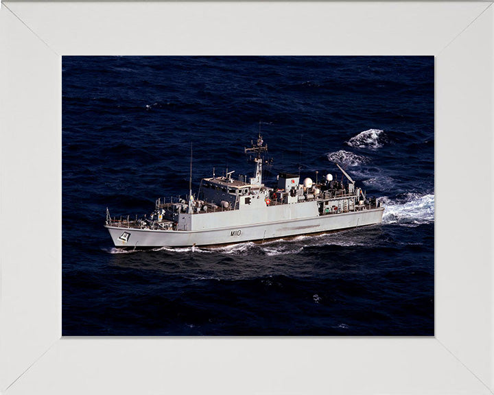 HMS Ramsey M110 Royal Navy Sandown class minehunter Photo Print or Framed Print - Hampshire Prints