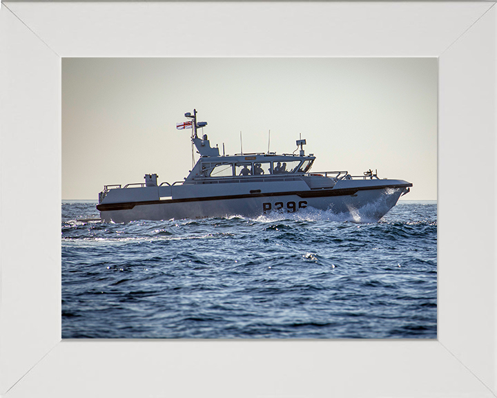 HMS Dagger P296 | Photo Print | Framed Print | Cutlass Class | Patrol Vessel | Royal Navy