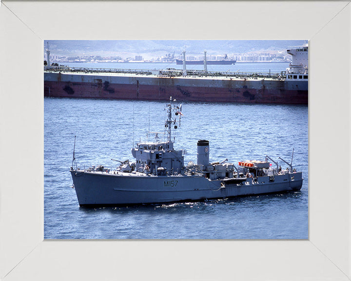 HMS Kirkliston M1157 Royal Navy Ton Class Minesweeper Photo Print or Framed Print - Hampshire Prints