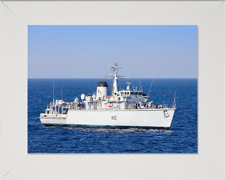 HMS Ledbury M30 Royal Navy Hunt class minehunter Photo Print or Framed Print - Hampshire Prints