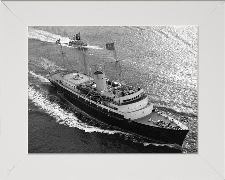 HMY Britannia Royal Yacht Photo Print or Framed Print - Hampshire Prints