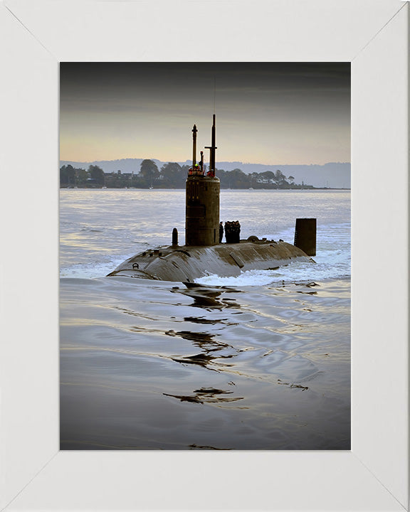 HMS Triumph S93 Submarine | Photo Print | Framed Print | Trafalgar Class | Royal Navy - Hampshire Prints