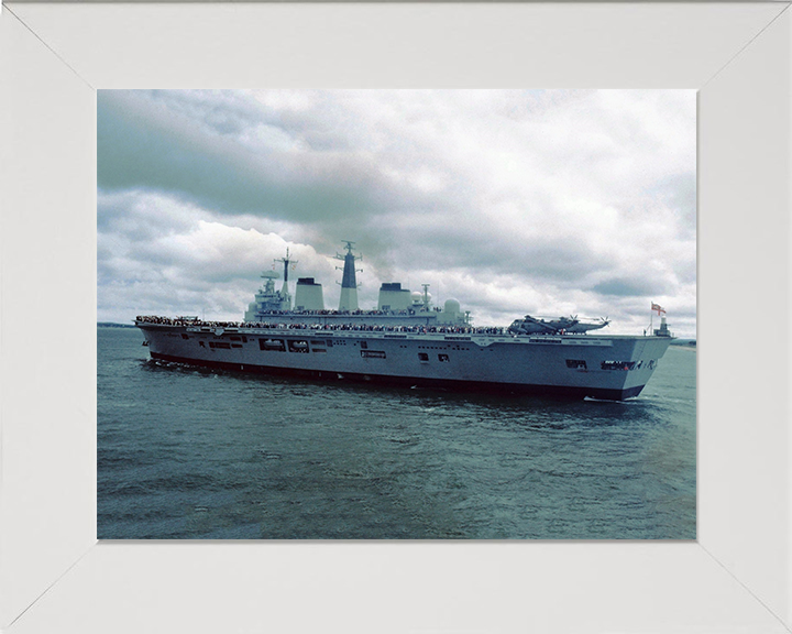 HMS Illustrious R06 Royal Navy Invincible class Aircraft Carrier Photo Print or Framed Print - Hampshire Prints