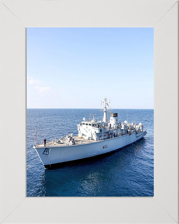 HMS Ledbury M30 | Photo Print | Framed Print | Hunt Class | Minesweeper | Royal Navy - Hampshire Prints