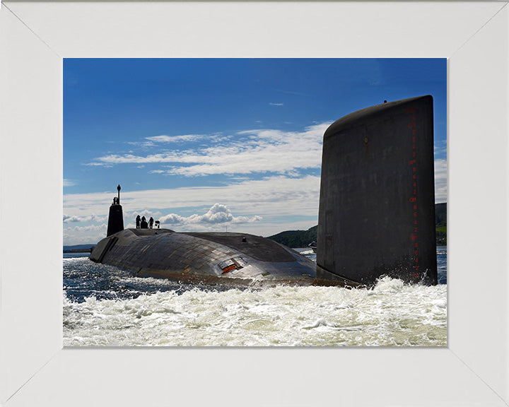 HMS Victorious S29 Submarine | Photo Print | Framed Print | Vanguard Class | Royal Navy - Hampshire Prints