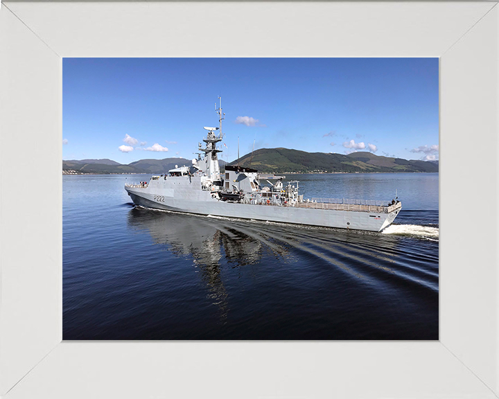 HMS Forth P222 Royal Navy River class offshore patrol vessel Photo Print or Framed Print - Hampshire Prints