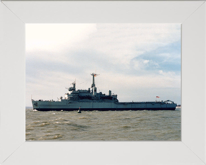 HMS Intrepid L11 Royal Navy Fearless class amphibious ship Photo Print or Framed Print - Hampshire Prints