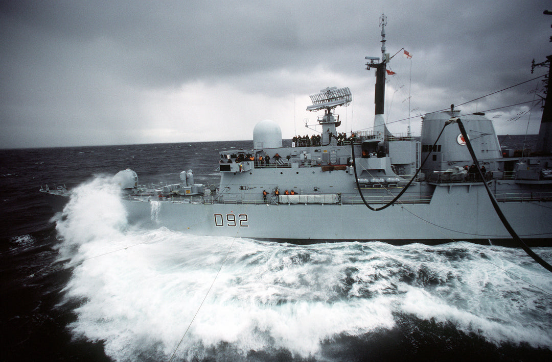 HMS Liverpool D92 Royal Navy Type 42 destroyer Photo Print or Framed Print - Hampshire Prints