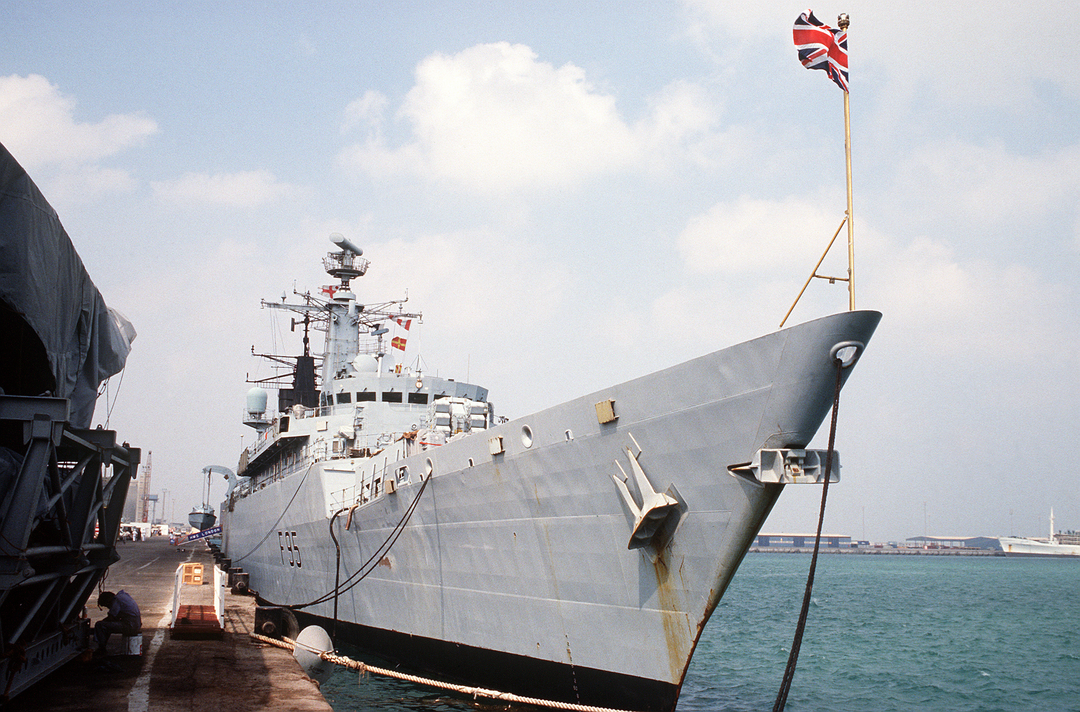 HMS London F95 Royal Navy Type 22 frigate Photo Print or Framed Print - Hampshire Prints