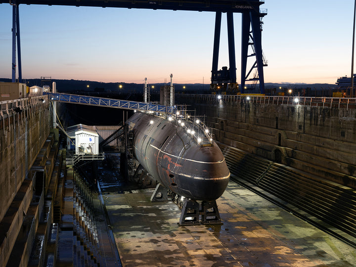 HMS Swiftsure S126 Submarine | Photo Print | Framed Print | Swiftsure Class | Royal Navy