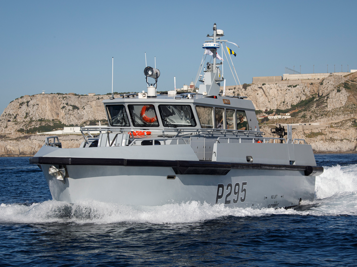 HMS Cutlass P295 | Photo Print | Framed Print | Cutlass Class | Patrol Vessel | Royal Navy