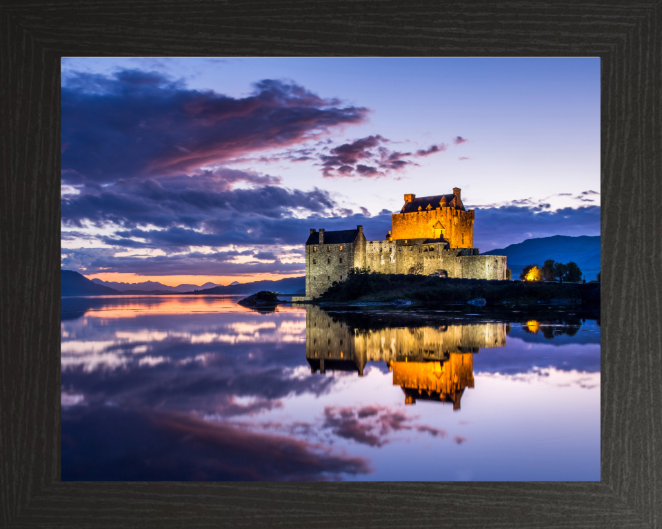 Eilean Donan Castle Scotland at sunset Photo Print - Canvas - Framed Photo Print - Hampshire Prints