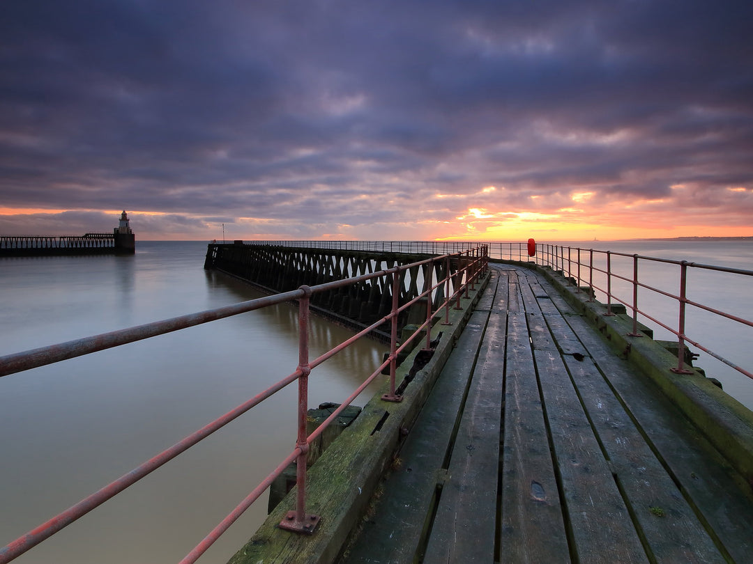 blyth pier northumberland at sunset Photo Print - Canvas - Framed Photo Print - Hampshire Prints