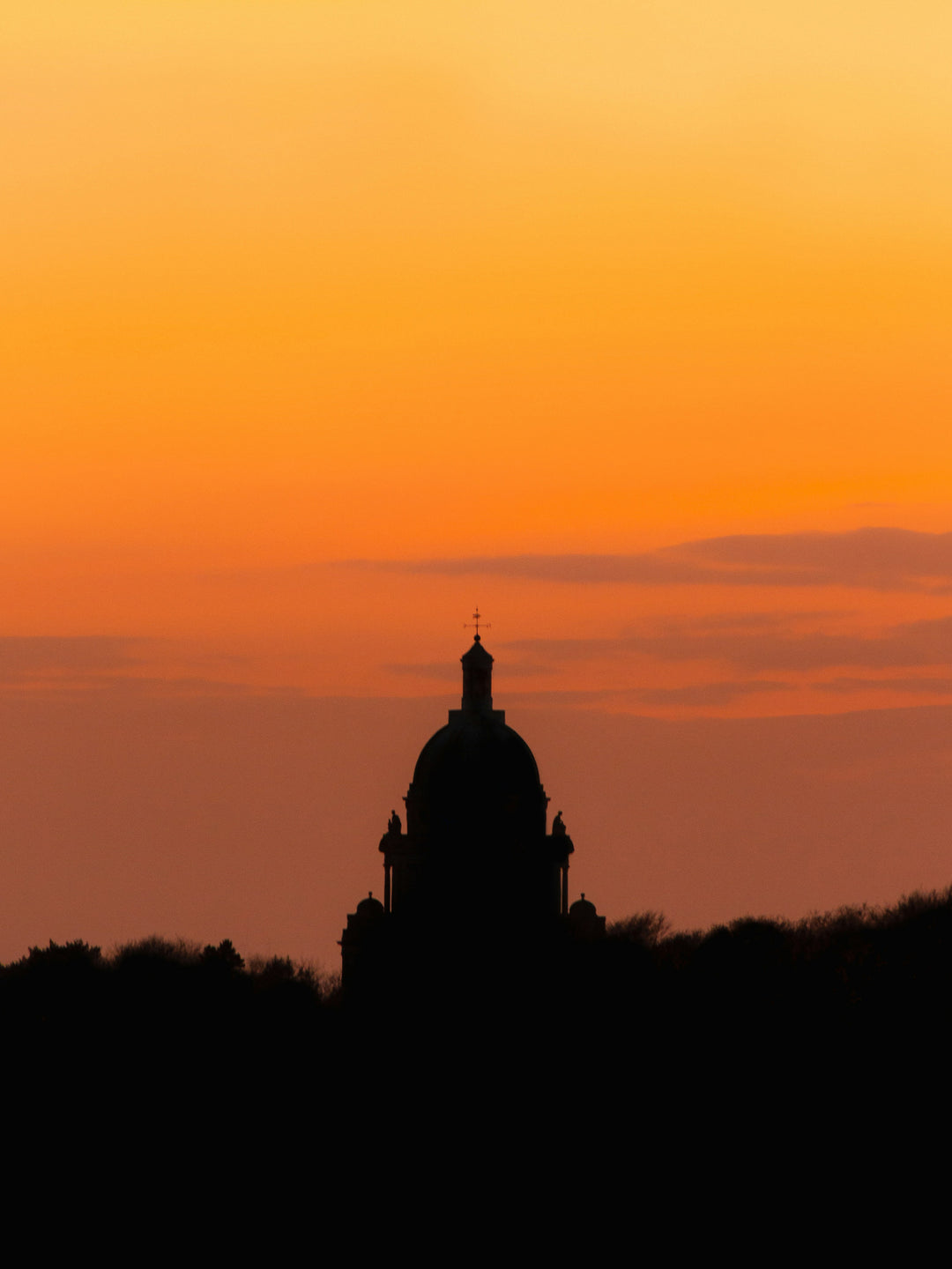 Silhouette of Ashton Memorial Lancashire at sunset Photo Print - Canvas - Framed Photo Print - Hampshire Prints