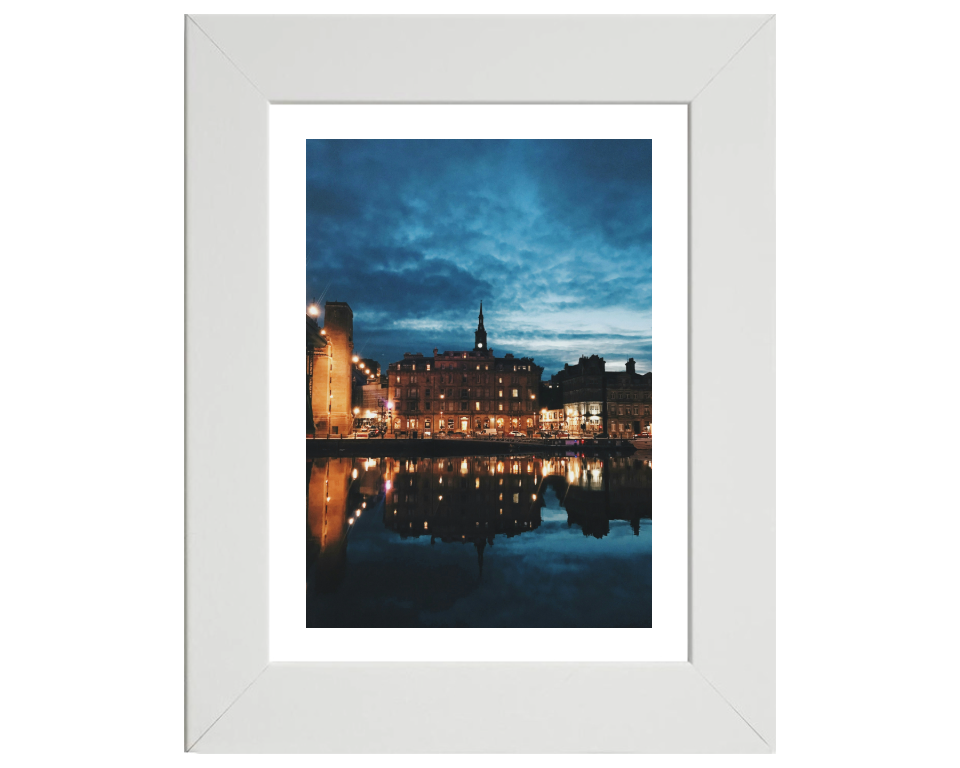 Tyne Bridge, Gateshead at dusk Photo Print - Canvas - Framed Photo Print - Hampshire Prints