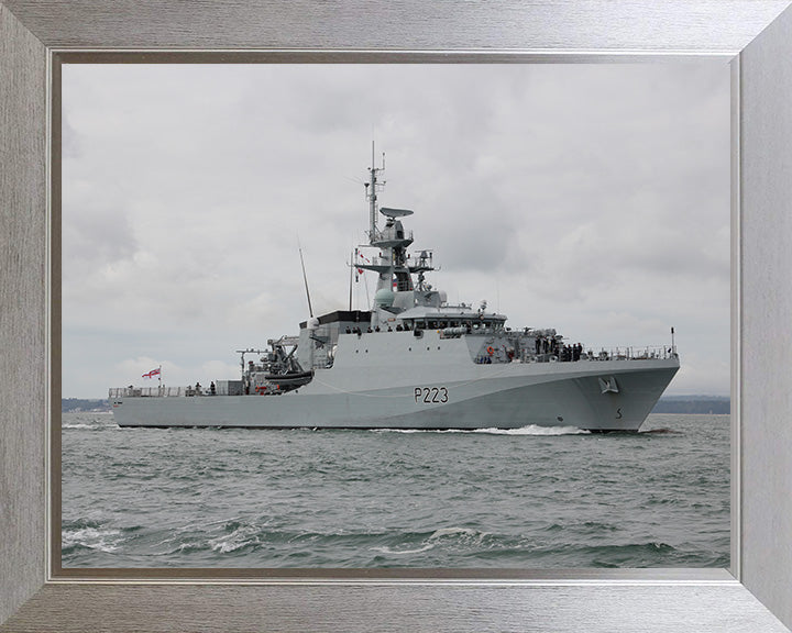 HMS Medway P223 Royal Navy River class offshore patrol vessel Photo Print or Framed Photo Print - Hampshire Prints