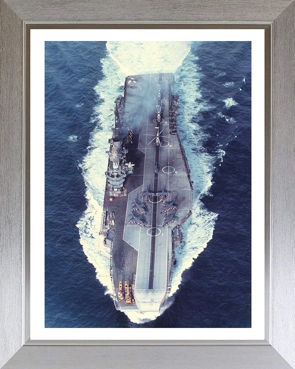 HMS Hermes R12 | Photo Print | Framed Print | Centaur Class | Aircraft Carrier | Royal Navy - Hampshire Prints