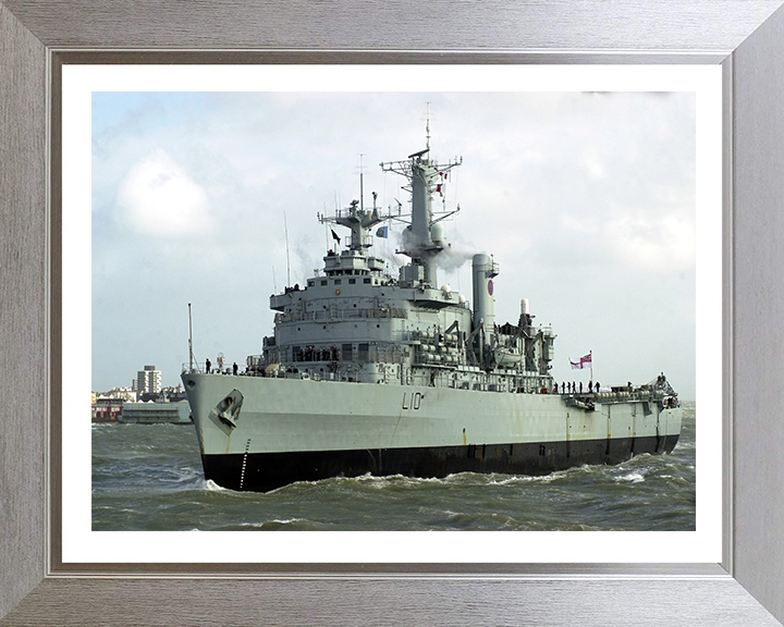 HMS Fearless L10 | Photo Print | Framed Print | Fearless Class | Amphibious ship | Royal Navy - Hampshire Prints